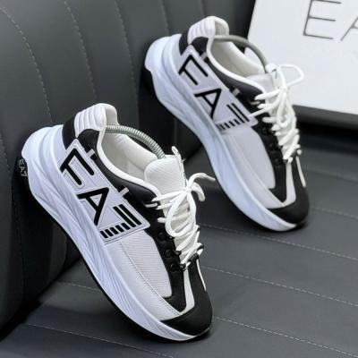 Emporio Armani 2026 Beyaz Siyah