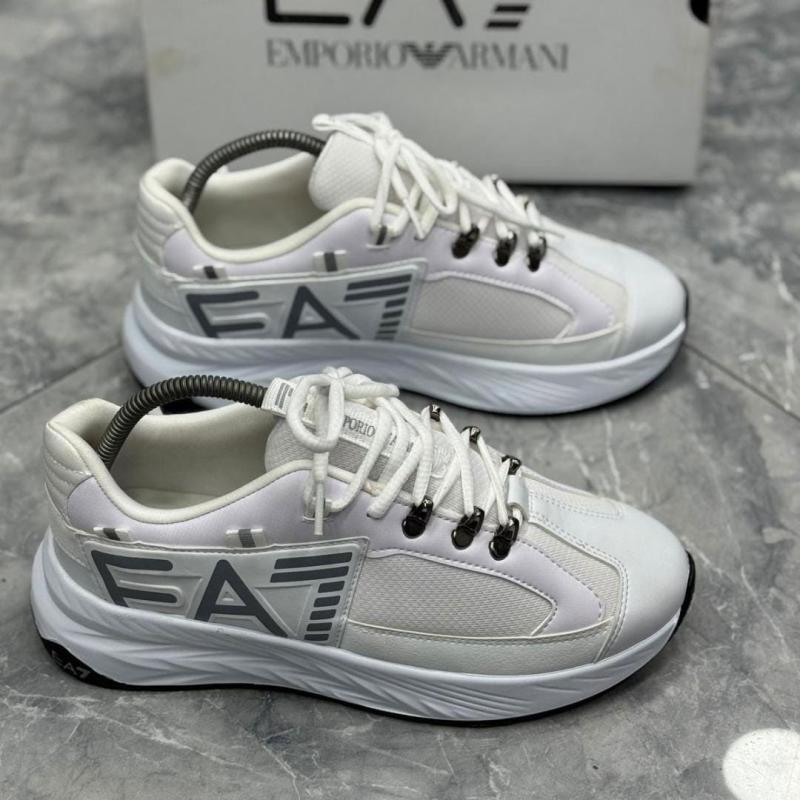 Emporio Armani 2026 Krem