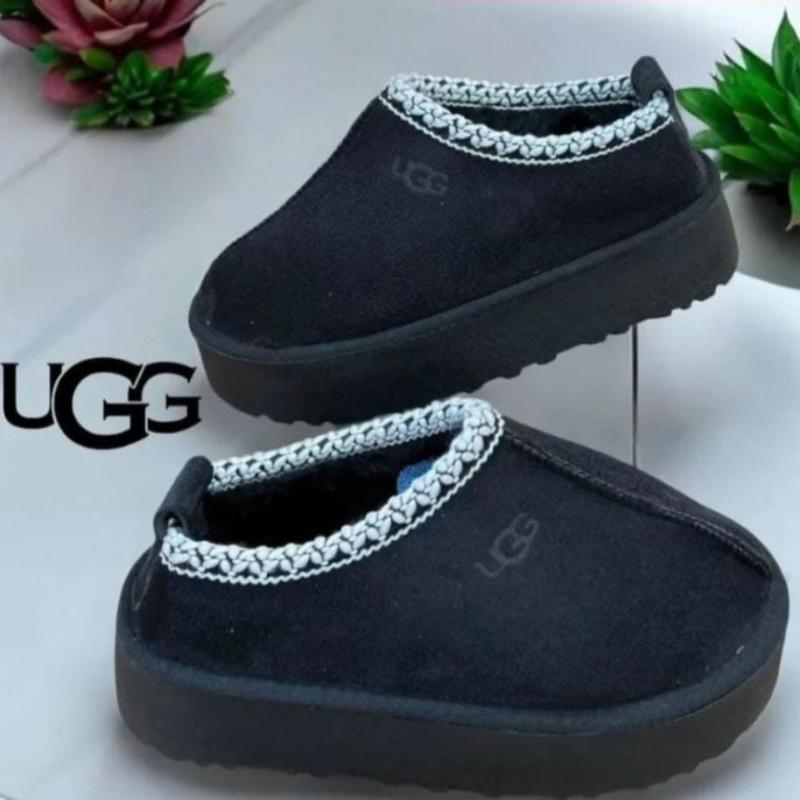 UGG Terlik Siyah